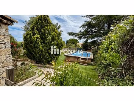 maison de plain-pied t3 de 70 m² avec jardin arboré de 350 m² et piscine à la farlède
