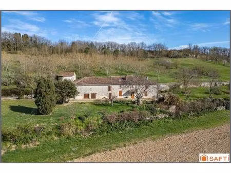 maison de campagne en pierres 205m2, 4 chambres sur parcelle de 3ha45