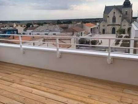 vente appartement 3 pièces à saint-hilaire-de-riez (85270) : à vendre 3 pièces / 78m² sain