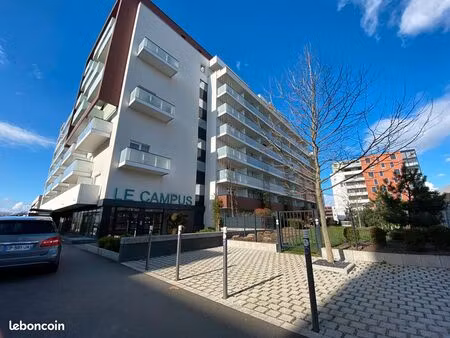 studio 1 pièce 24 m²