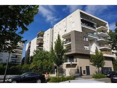 4/5 pieces 96m avec parking sous-sol