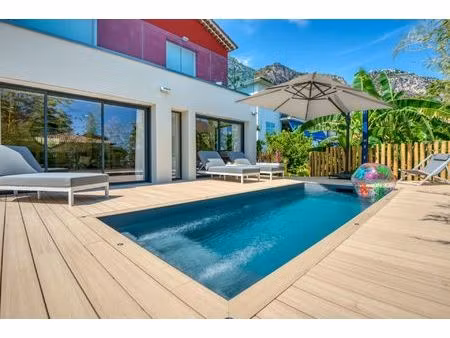 vente maison contemporaine èze 7 pièces 175 m² <meta name="description" content="une adres