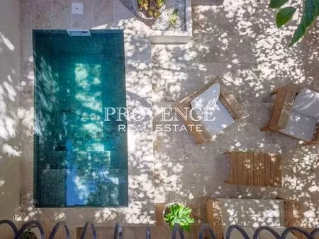 maison de prestige de 97 m2 en location marseille, france
