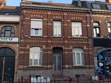 petit appartement 1 ch, au centre de wavre