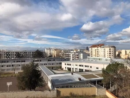 location appartement 2 pièces 44m² villeurbanne 69100