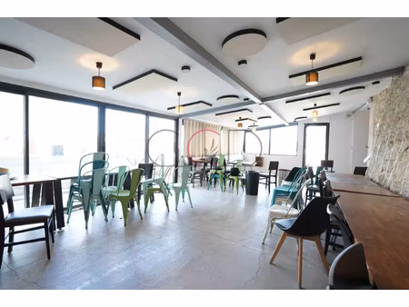 restaurant clé en main avec terrasse panoramique et fort pot