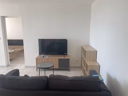magnifique t2 meuble avec terrasse et vue mer