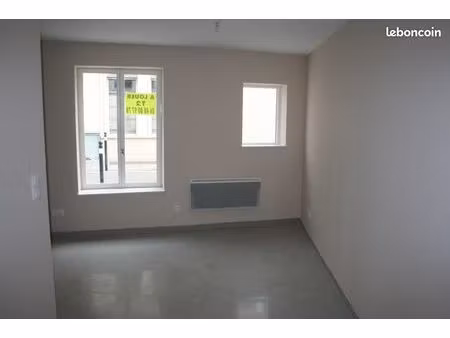 t2 30m2-cuis.équipée-valenciennes centre