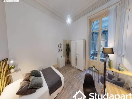 chambre 1 pièce 19 m²