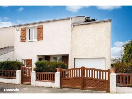 maison 7 pièces 127m²