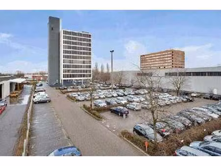 bureaux dans le port d'anvers