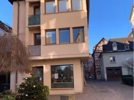 location f1, cœur de ville de colmar