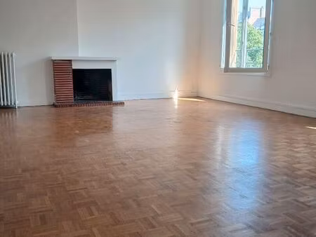 appartement 3 pièces 81 m²