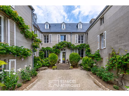 hôtel particulier du 17ème siècle en coeur de ville