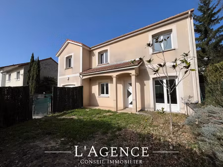 limoges ouest: maison récente avec garage et 6 chambres