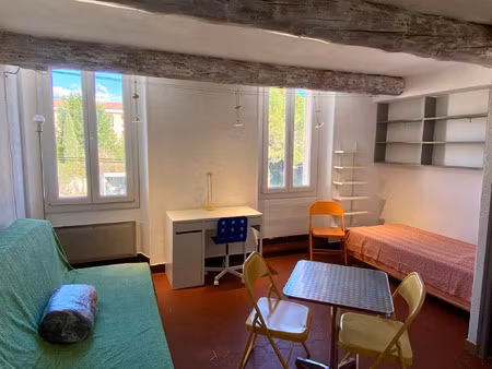 location appartement 1 pièce 20 m² à aix-en-provence (13100)