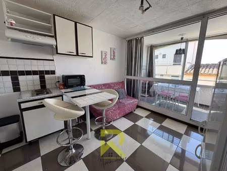 studio cabine proche centre-port
