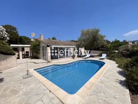 maison 5 pièces - 102 m²