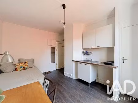 studio à paris (75019)