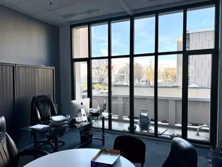 location bureaux 88 m²