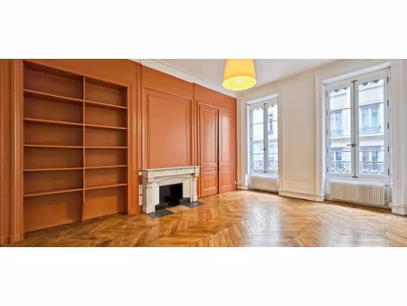 appartement de luxe à vendre dans le quartier tête d'or-foch-vitton