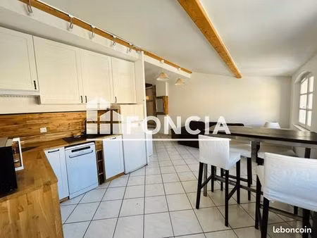 appartement 3 pièces 50 m²