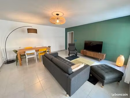 location meublée appartement 4 pièces, 89 m², bordeaux, 1.700