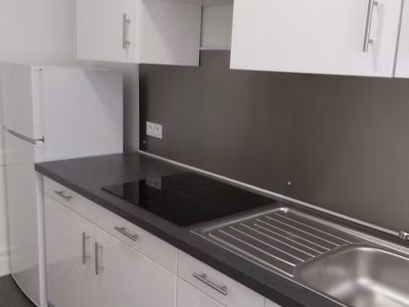 appartement 50 m² à 100 m d'artem