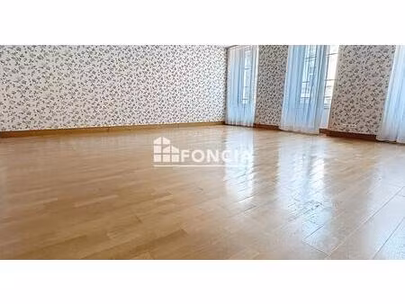 superbe appartement de 118 m² avec ascenseur, garage et jardin privatif