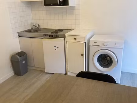 location appartement 1 pièce 22 m² à amiens (80000)