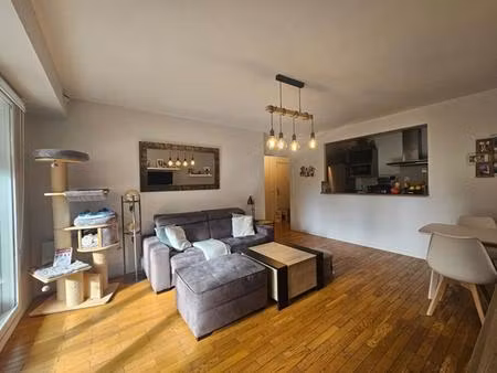 appartement courbevoie 3 pièce(s) 63 m2