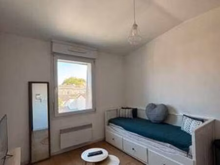 location appartement t1 à bordeaux (33000) : à louer t1 / 20m² bordeaux