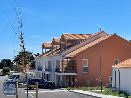 appartement à louer 2 pièces 45 m² - les moutiers-en-retz (44) - 612€