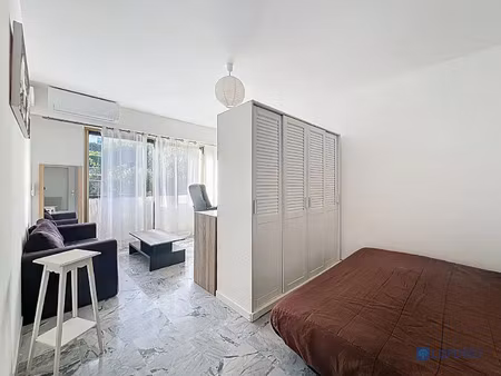 location appartement 1 pièce 29 m² à nice (06200)