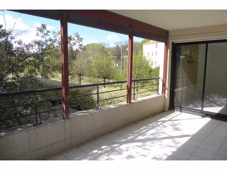 location appartement 3 pièces 76 m² à montpellier (34090)