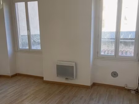 studio 1 pièce 24 m²