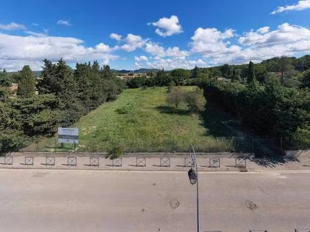 terrain constructible viabilisé à vendre