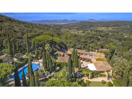 maison de luxe à vendre à ramatuelle