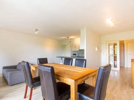 appartement à louer à auderghem € 1.450 (lpudi) - skyline renting | zimmo