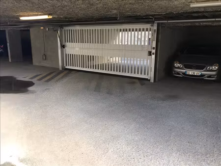 location garage à poitiers (86000)