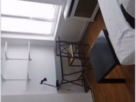studio meublé chr
