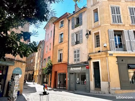 studio refait à neuf