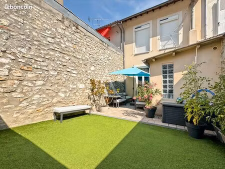 maison de ville 4 pièces 66 m²