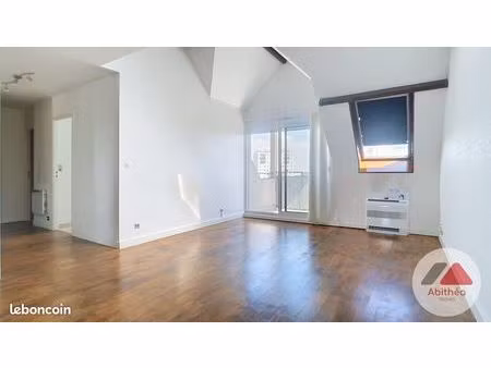 duplex 3 pièces 93 m²
