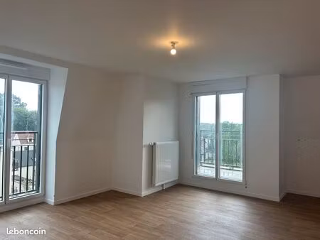 location f3 centre ville