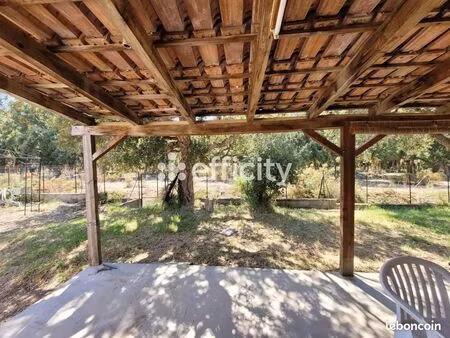 villa 6 pièces 110 m²