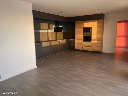 appartement 4 pièces 85 m²