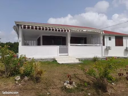maison mitoyenne avec jardin le gosier