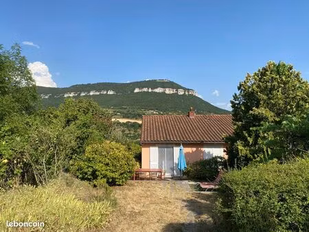 maison rénovée de 92 m2 avec jardin
