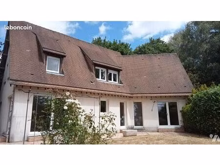 maison 6 pièces 154 m²